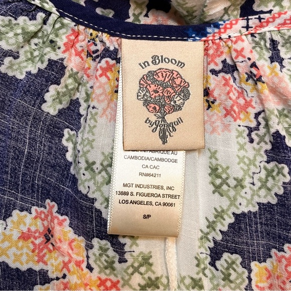 In Bloom By Jonquil Floral Sleeveless Blouse - Picture 6 of 6